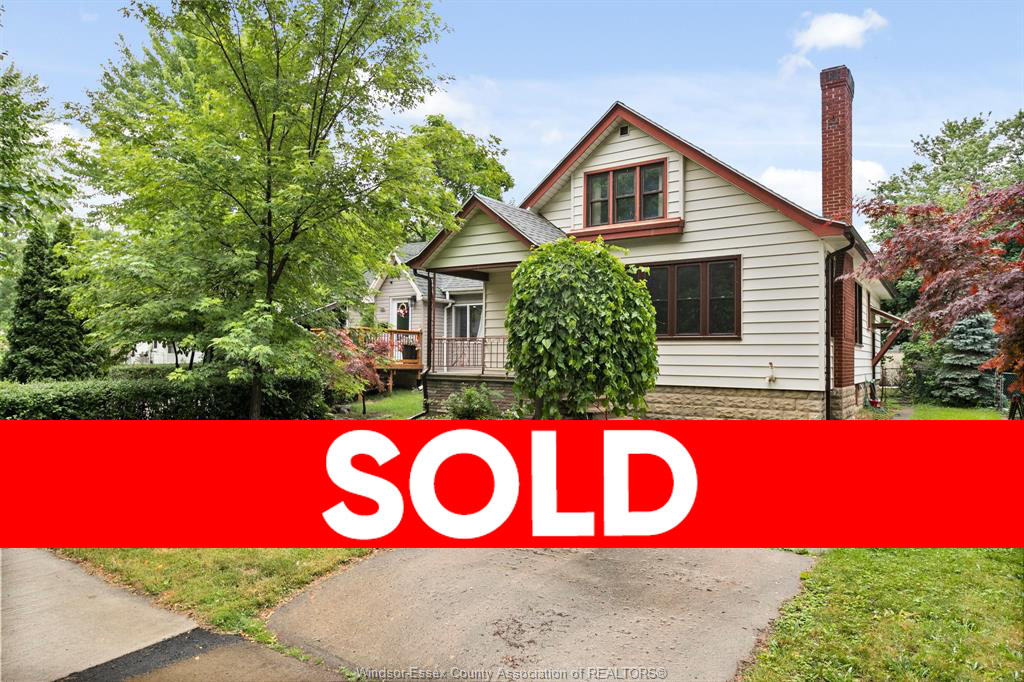 846 FORD, WINDSOR - SOLD