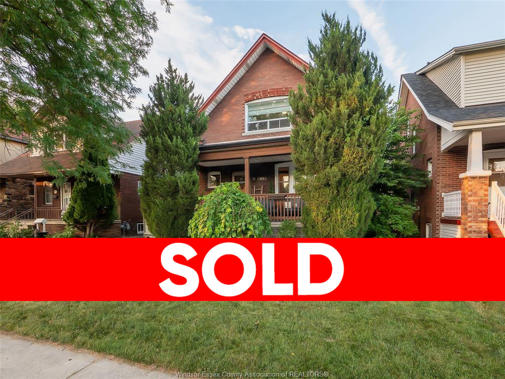 918 DAWSON, WINDSOR - SOLD