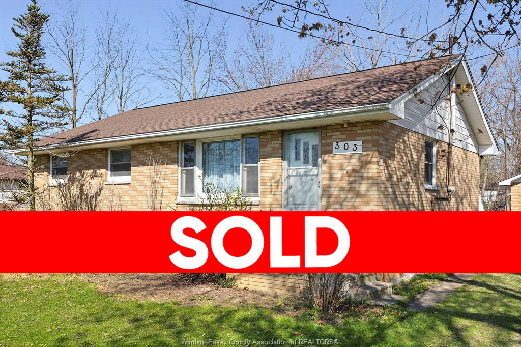 303 FAIRVIEW WEST, ESSEX - SOLD